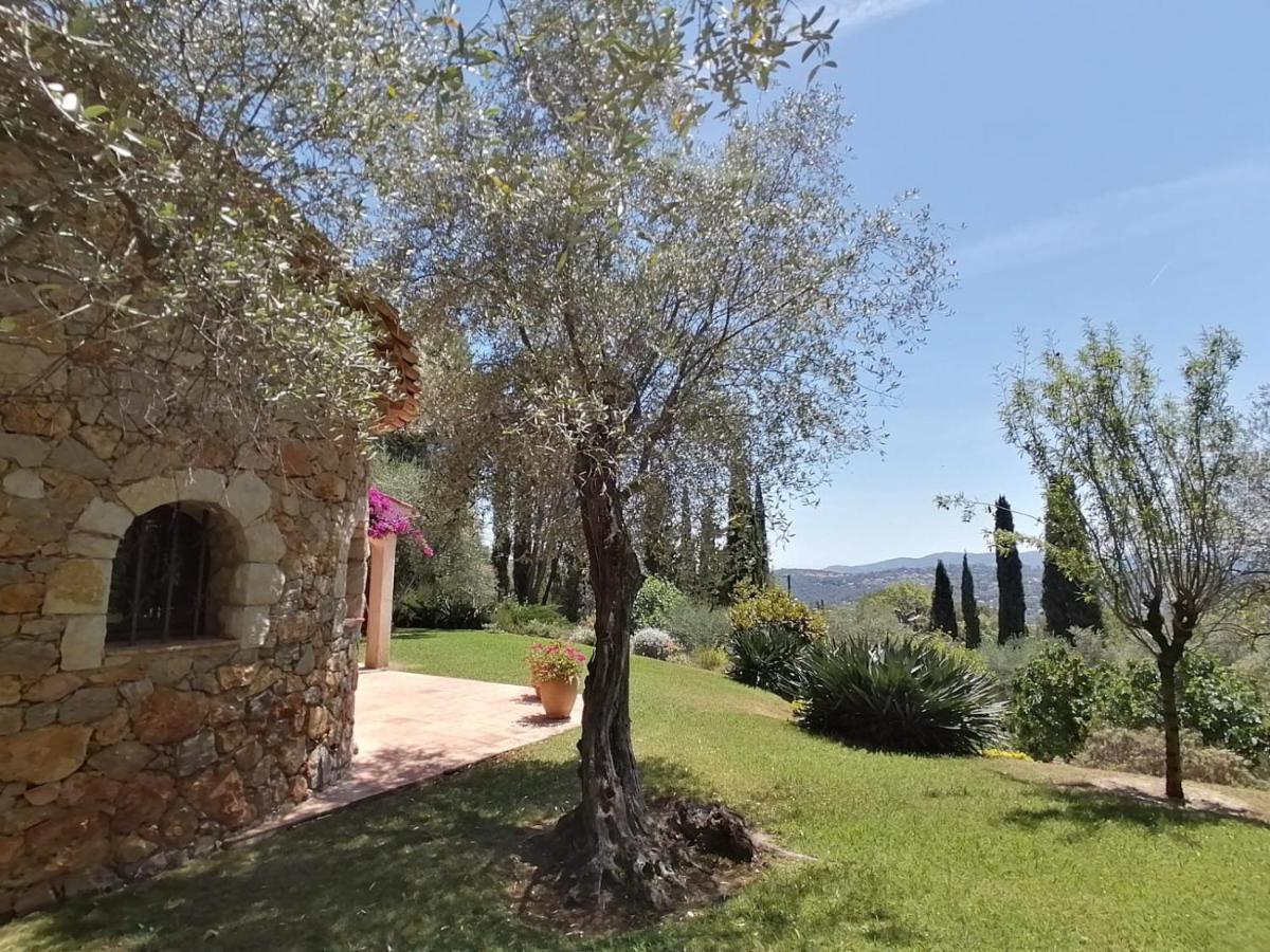 Bed and Breakfast La Perasceda Spéracèdes Exteriér fotografie